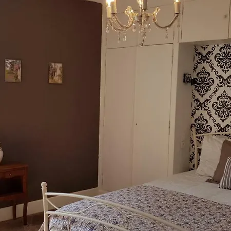 Chambres D'hotes Le Besset 티에르